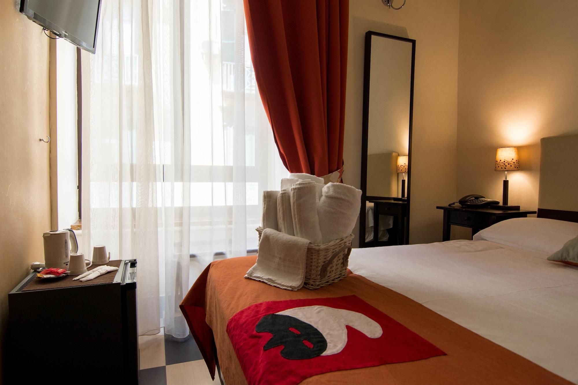 Hotel Plebiscito Aparthotel Наполи Екстериор снимка