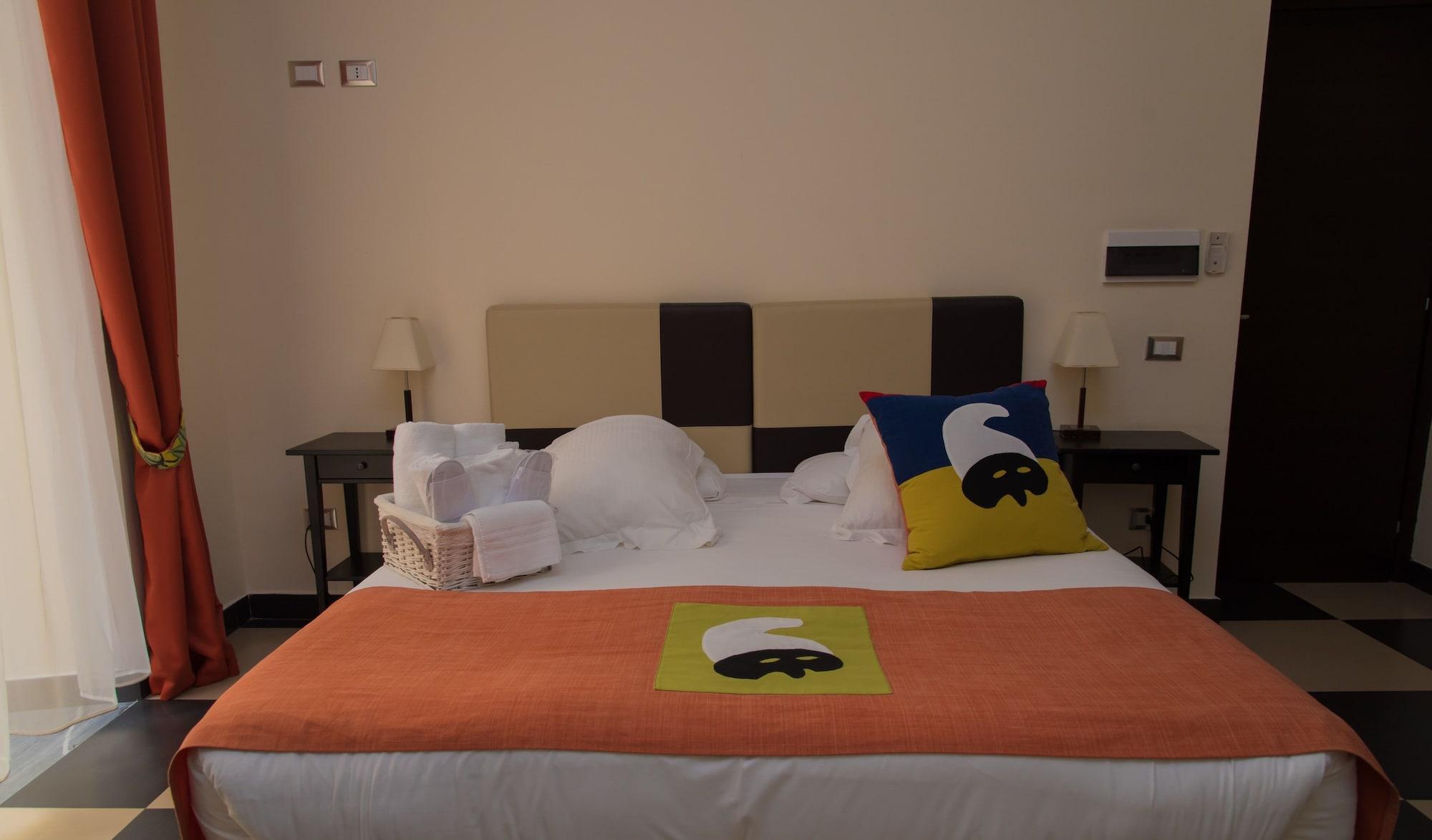 Hotel Plebiscito Aparthotel Наполи Екстериор снимка