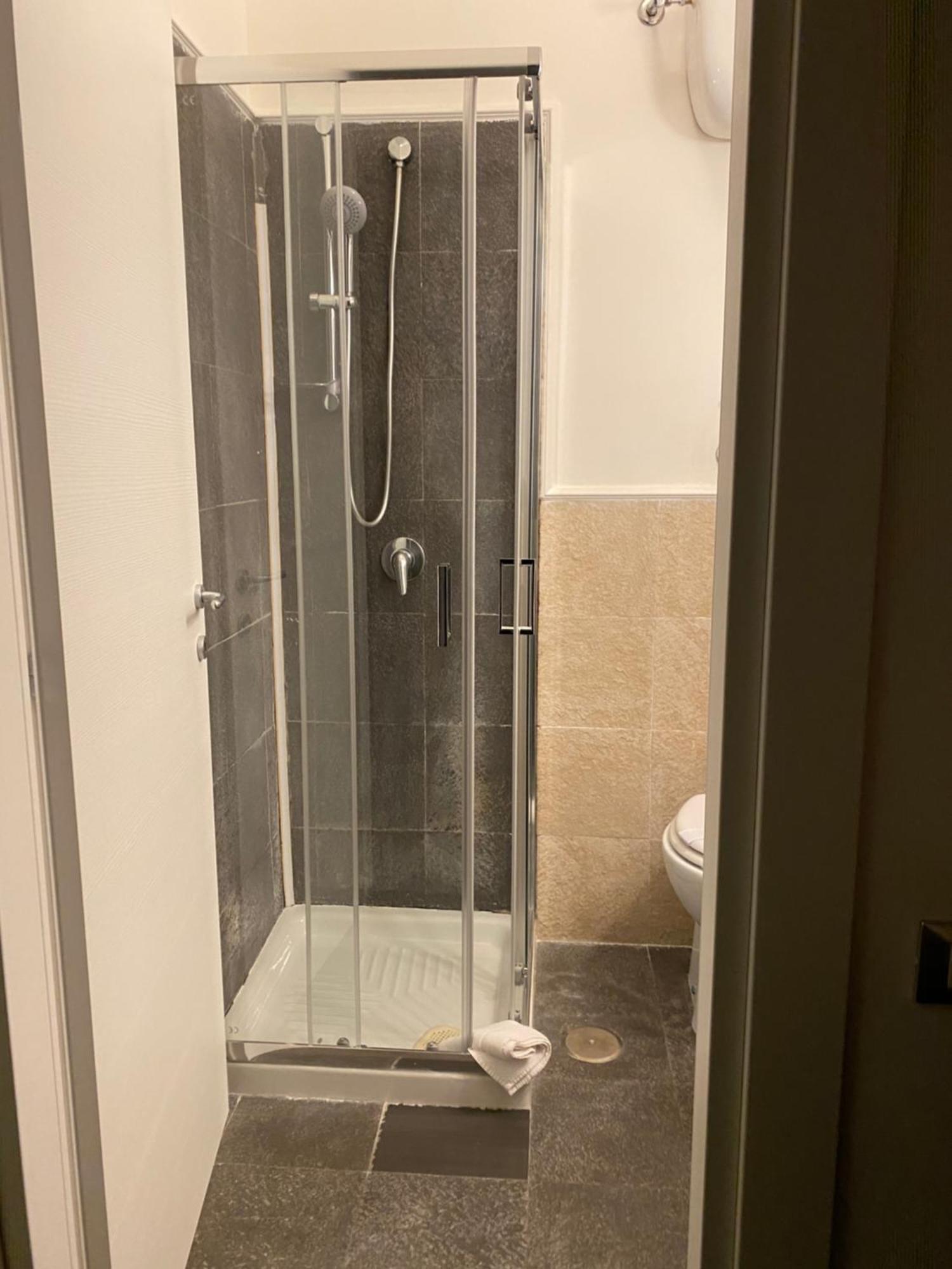 Hotel Plebiscito Aparthotel Наполи Екстериор снимка