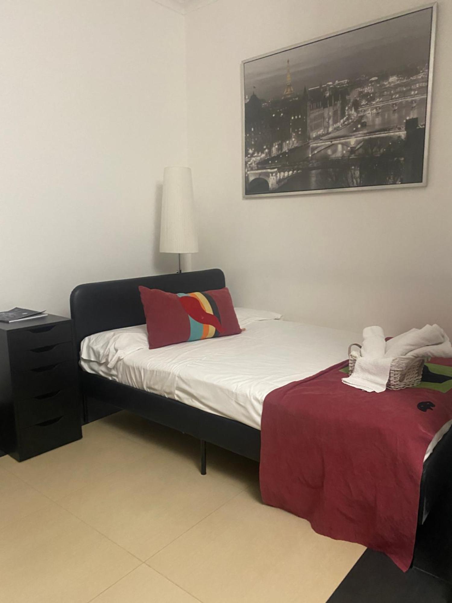 Hotel Plebiscito Aparthotel Наполи Екстериор снимка